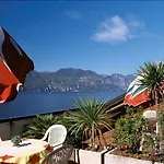 Apartahotel Castelli 3*