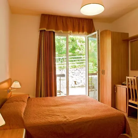 Hotel apartamentowy Castelli Brenzone sul Garda