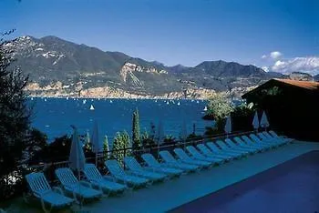 Castelli Aparthotel