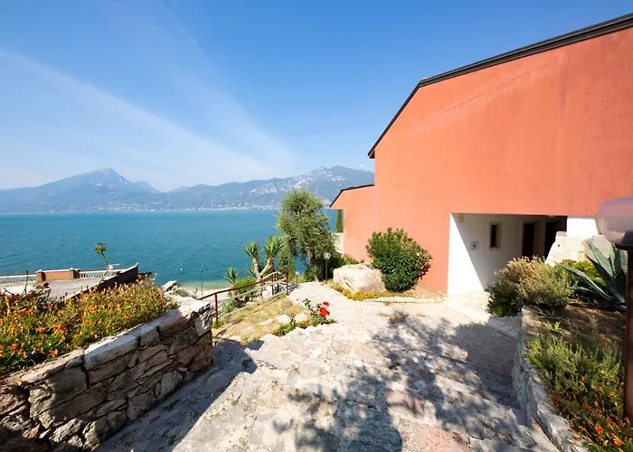 Castelli Lejlighedshotel Brenzone sul Garda