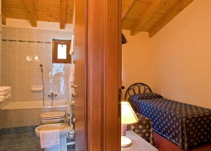 Castelli Lejlighedshotel Brenzone sul Garda