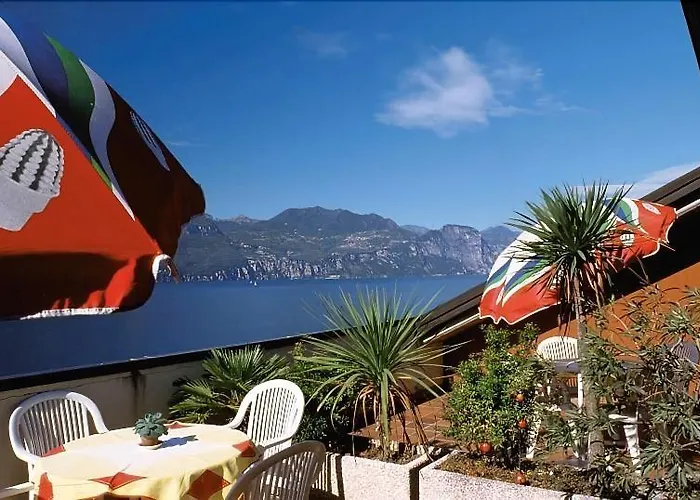 Aparthotel Castelli 3*