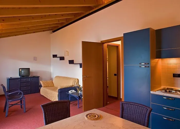 Aparthotel Castelli 3*